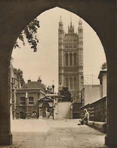 Little Deans Yard ve Westminsteru: Pohled na anglickou veřejnou školu, c1935. od Donald McLeish