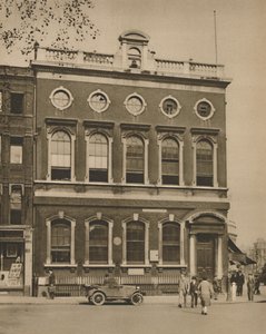 Škola na Leicester Square na místě Hogarths House, c1935. od Donald McLeish