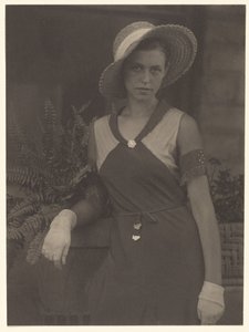 [Grace Combs, Hindman, Kentucky] od Doris Ulmann