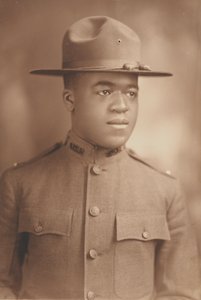 Fotografický portrét poručíka Charlese J. Blackwooda, 1914-1918. od Duce and McClymonds