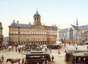 Královský palác v Amsterdamu z náměstí Dam, 1890-1900