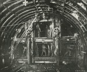 Řízení tunelu pro Waterloo a městskou železnici, c1897