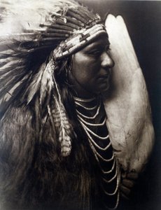 Američtí Indiáni: Portrét indiána z kmene Perce Nose od Edward Sheriff Curtis