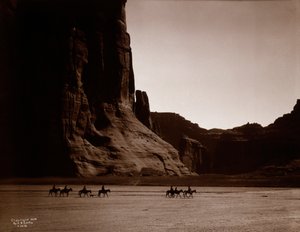 Canyon de Chelly - Navajo od Edwarda S. Curtise od Edward Sheriff Curtis