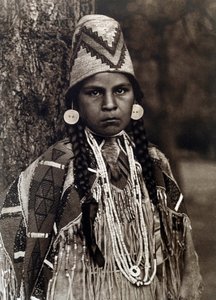 Indián Ameriky: Portrét dívky Umatilla od Edward Sheriff Curtis