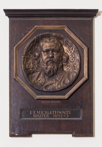 Medaile s Johnem T. Micklethwaitem, kolem roku 1893 od Edwin Roscoe Mullins