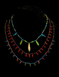Korálkové náhrdelníky, Nová říše (fajáns) od Egyptian 18th Dynasty