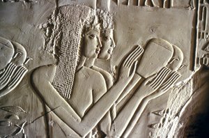 Egyptský starověk: mladé dívky přinášející obětiny. Hrob Kheruef (TT192) (18. dynastie od Egyptian 18th Dynasty