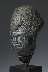Hlava Amenhotepa III, Nová říše (zelený steatit)