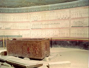 Interiér hrobky Tuthmosis III (asi 1490-39 př.nl) Nová říše