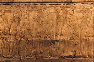 Reliéf na pozlacené dřevěné schránce, Tutanchamonova pokladnice od Egyptian 18th Dynasty