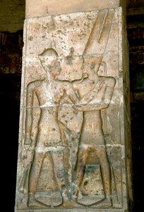 Umění starověkého Egypta: Nízký reliéf na sloupu chrámu Sethi I. (Sety nebo Seti I od Egyptian 19th Dynasty