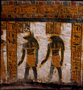 Egyptský starověk: pohřební džinové Douamoutef a Kebehsenouf (nebo Qebehsenouf). výzdoba antropoidního sarkofágu písaře Butehamona, 21. dynastie (1085-935 př. Kr.). Egyptské muzeum v Turíně (Torino, Museo Egizio) od Egyptian 21st Dynasty