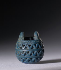 Modelový koš jako amulet, kolem 1069-945 př.nl od Egyptian 21st Dynasty