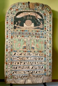 Na dřevo malovala bohyně Udjarenes uctívající slunce, vlevo bůh Ra-Horakhty, vpravo bůh Aton. Egyptská civilizace, pozdní období, dynastie XXVI.