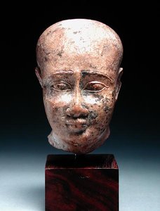 Mužská hlava, cca 350 př. n. l. (vápenec) (viz také 185237) od Egyptian 30th Dynasty