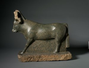 Apis Bull, 400-100 př.nl (serpentinit) od Egyptian Ptolemaic Period
