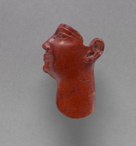 Inlay: Head of a King, 380-246 př.nl od Egyptian Ptolemaic Period