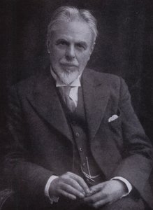 Laurence Housman (černobílá fotografie) od Emery Walker