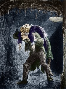 Jean Valjean, Marius zraněný na zádech, prchající ve vodě Paříže Ilustrace románu „Les Miserables“ od Victora Huga (1802-1885) Ilustrace Emile Bayard - (Jean Valjean přivádí Mariuse na zádech skrz stoky Paris) Rytina Pr od Emile Antoine Bayard