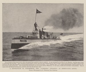 Revoluce v paroplavbách, Turbinia parní rychlostí 35 uzlů od English Photographer