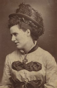 Ada Cavendishová od English Photographer