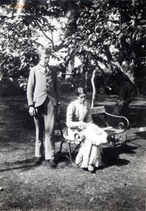 Adrian a Virginia Stephen, 1900 (černobílá fotografie) od English Photographer