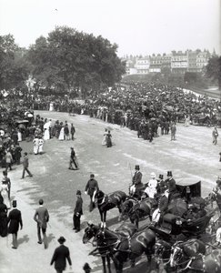 Čekání na královskou rodinu od English Photographer