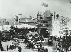 Blackwall Tunnel: koňské povozy projíždějí vstupním slavnostním otevřením tunelu, 1897 od English Photographer