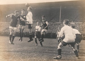 Bolton Wanderers vs. West Ham United, finále FA Cupu, 28. dubna 1923 od English Photographer