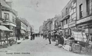 Britannia, Surrey Street, Croydon: pouliční trh, 1890 od English Photographer