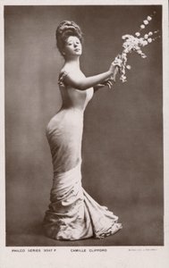 Camille Clifford, původní Gibson Girl (č/b foto) od English Photographer