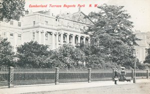 Cumberland Terrace v Regents Park od English Photographer