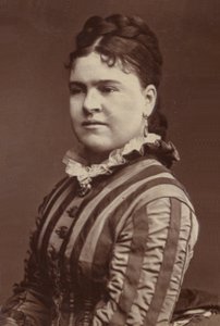 Edith Wynne od English Photographer