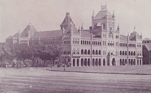 Elphinstone College, Bombay od English Photographer