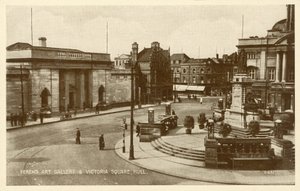 Ferens Art Gallery, Victoria Square, Hull (č/b foto) od English Photographer