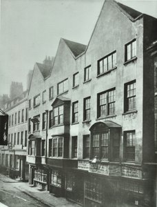 Fetter Lane, zadní část Barnards Inn, City of London, 1879 od English Photographer
