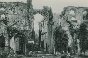 Furness Abbey od English Photographer