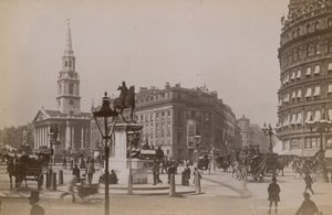 Celkový pohled na Charing Cross od English Photographer