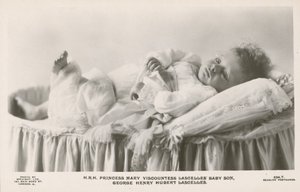 George Lascelles jako dítě (černobílá fotografie) od English Photographer