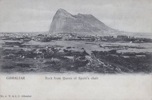 Gibraltar, rock z křesla královny Španělska (č/b foto) od English Photographer