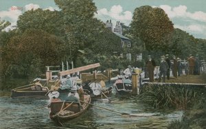 Goring - plavba lodí po řece. Pohlednice odeslaná v roce 1913. od English Photographer