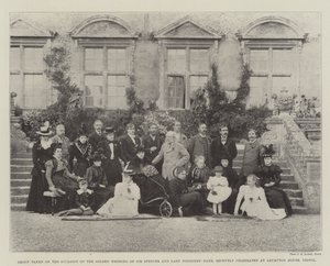 Skupina přijatá u příležitosti zlaté svatby sira Spencera a lady Ponsonby-Faneové, nedávno oslavená v Brympton House, Yeovil od English Photographer
