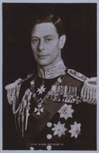 HM King George VI (černobílá fotografie) od English Photographer