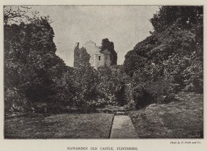 Hawarden Old Castle, Flintshire od English Photographer