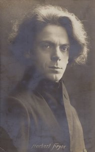 Herbert Fryer , anglický skladatel a pianista (1877-1957) od English Photographer