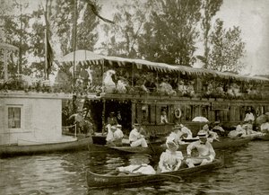 House-Boats v Henley (černobílá fotografie) od English Photographer