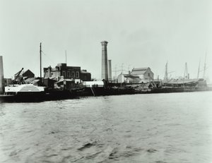 Čerpací stanice Isle of Dogs: exteriér, 1895 od English Photographer