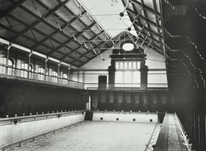 Laurie Grove Bath: první veřejná koupaliště v Deptfordu, první třída, 1898 od English Photographer