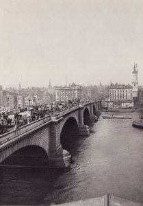 Londýn: London Bridge (černobílá fotografie) od English Photographer